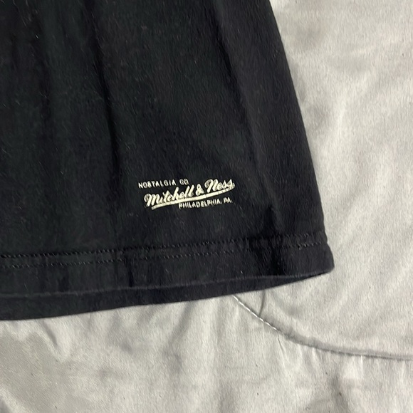 Men’s Dennis Rodman Mitchell Ness T-Shirt XL - Picture 3 of 4